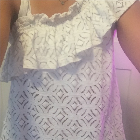 ❤️A cute white top💗 - Picture 3 of 3